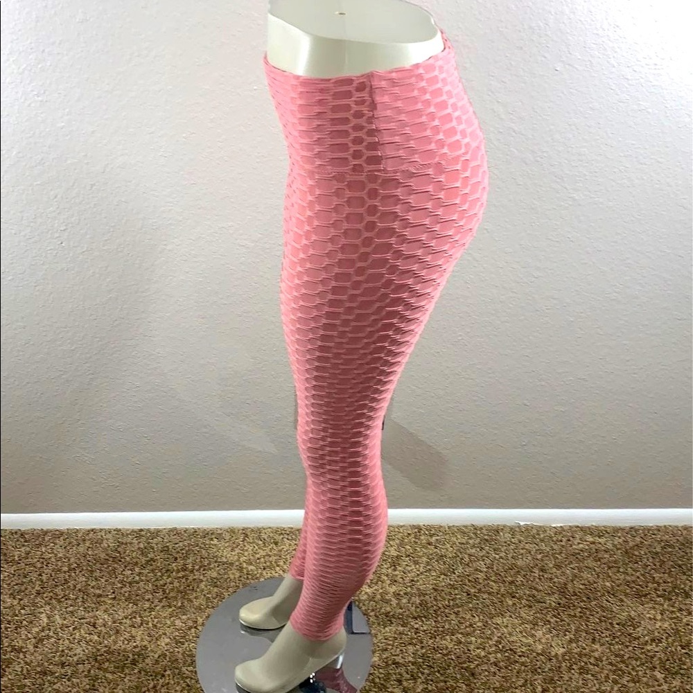 Forever 21 Honeycomb leggings, Brand new! Willing to adjust price!